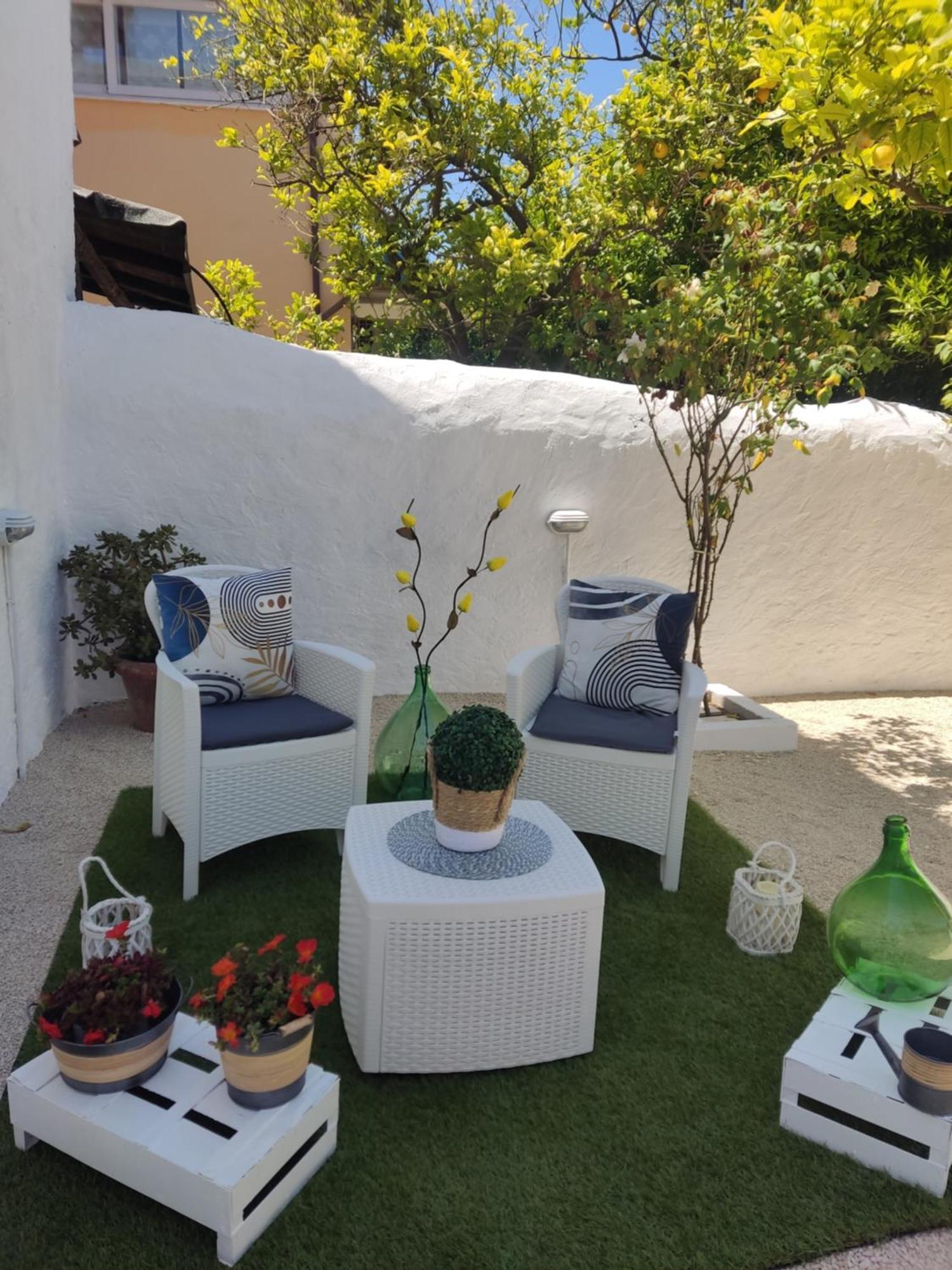 Casa Vacanze Con Giardino I Girasoli - Cin It 09006 - 9 C 2000 R4042- Sorso Buitenkant foto